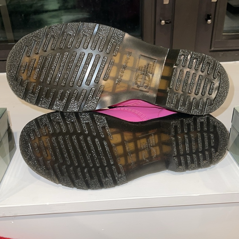 ❗️NWT  women’s DOC MARTEN boots ❗️ - Picture 5 of 9